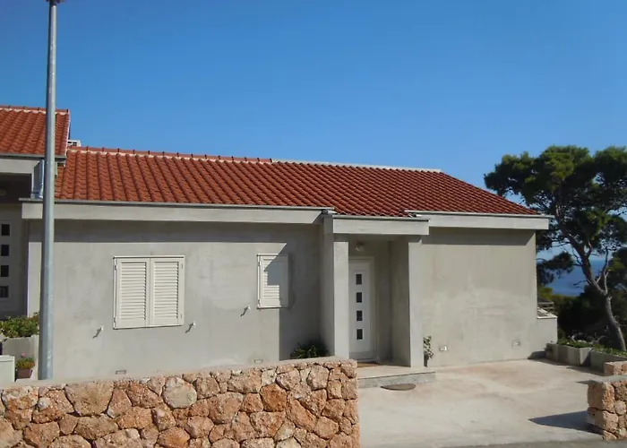 Apartment Sveta Nedilja 13753d Jelsa (Hvar)